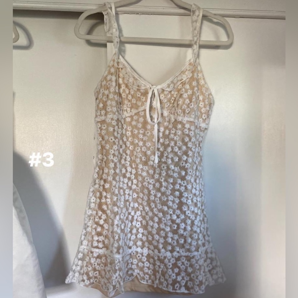Lulu’s white bridal dress